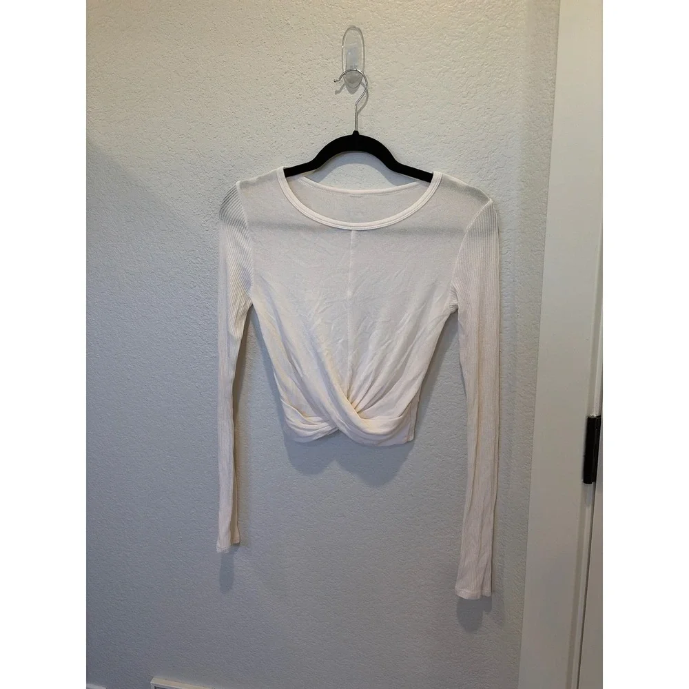 Alo Yoga Cover Long Sleeve Top Cream Ivory Ribbed Wrap Front Cropped Small